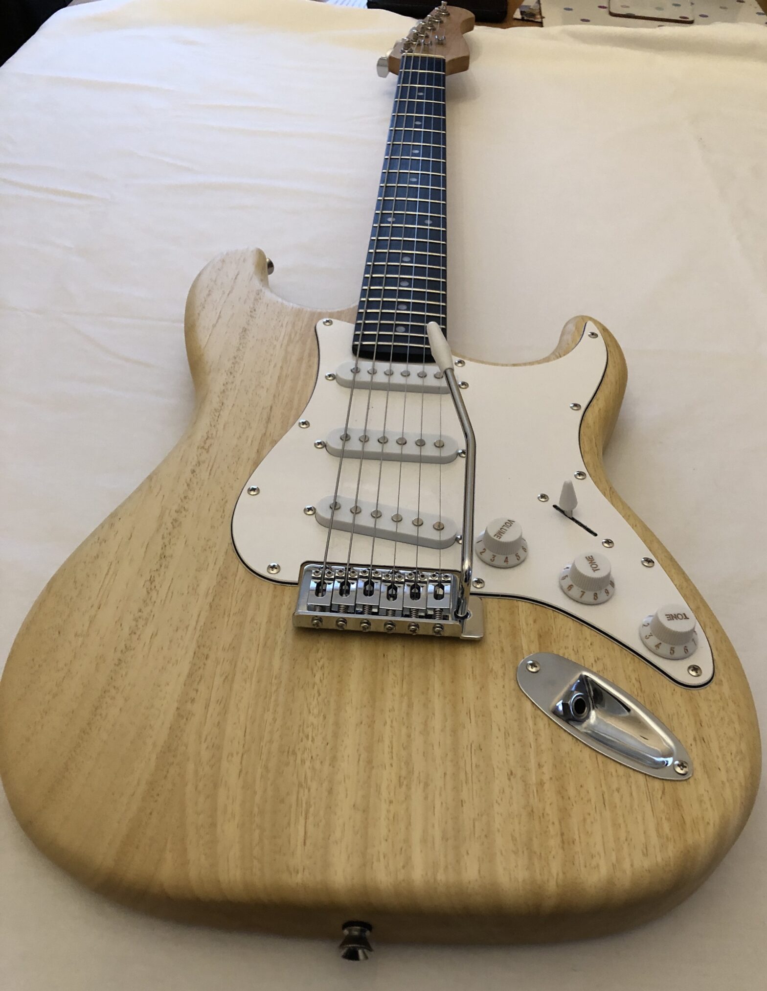 Ayous Strat Angled Full Front View