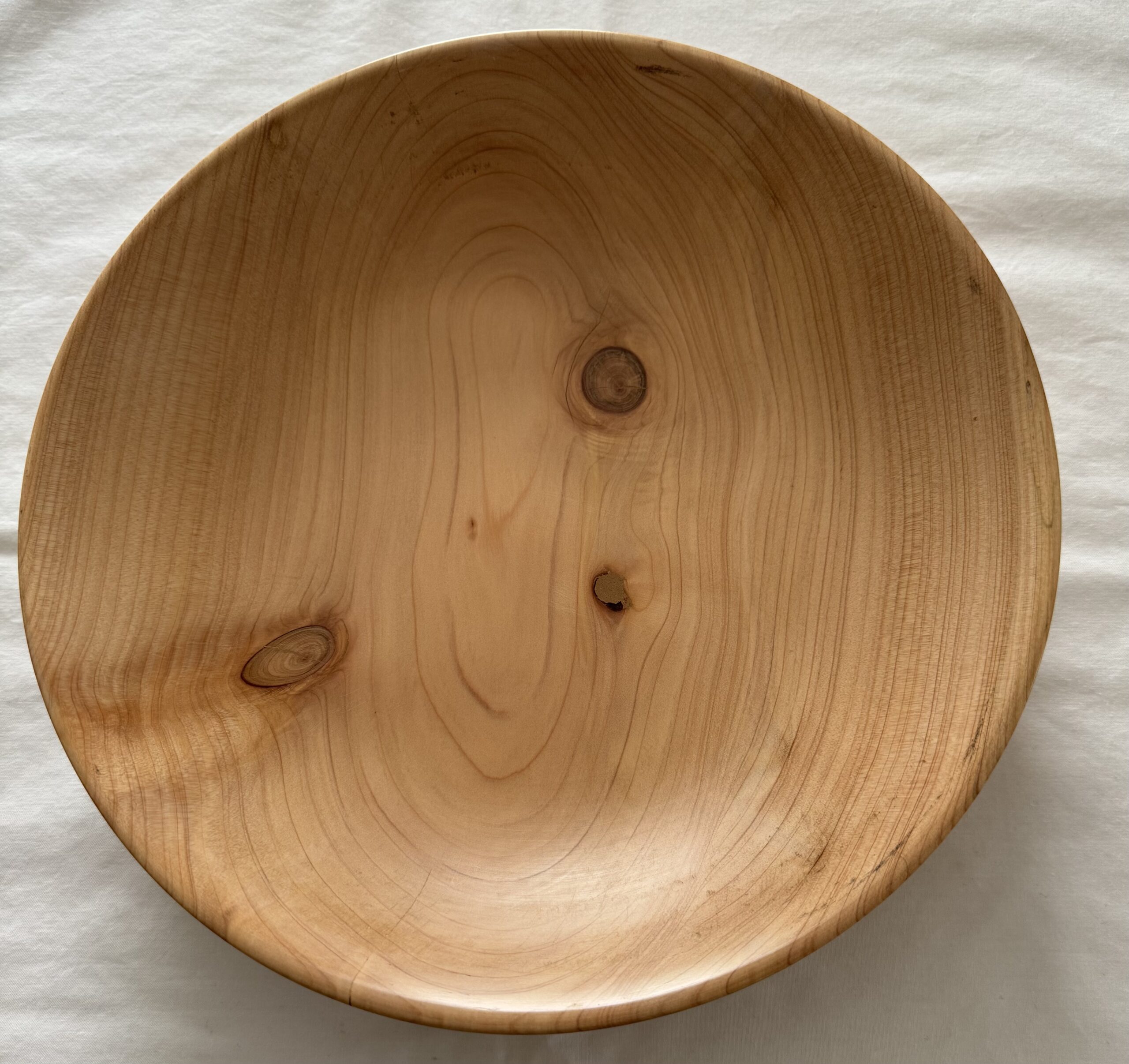 Macrocarpa Bowl